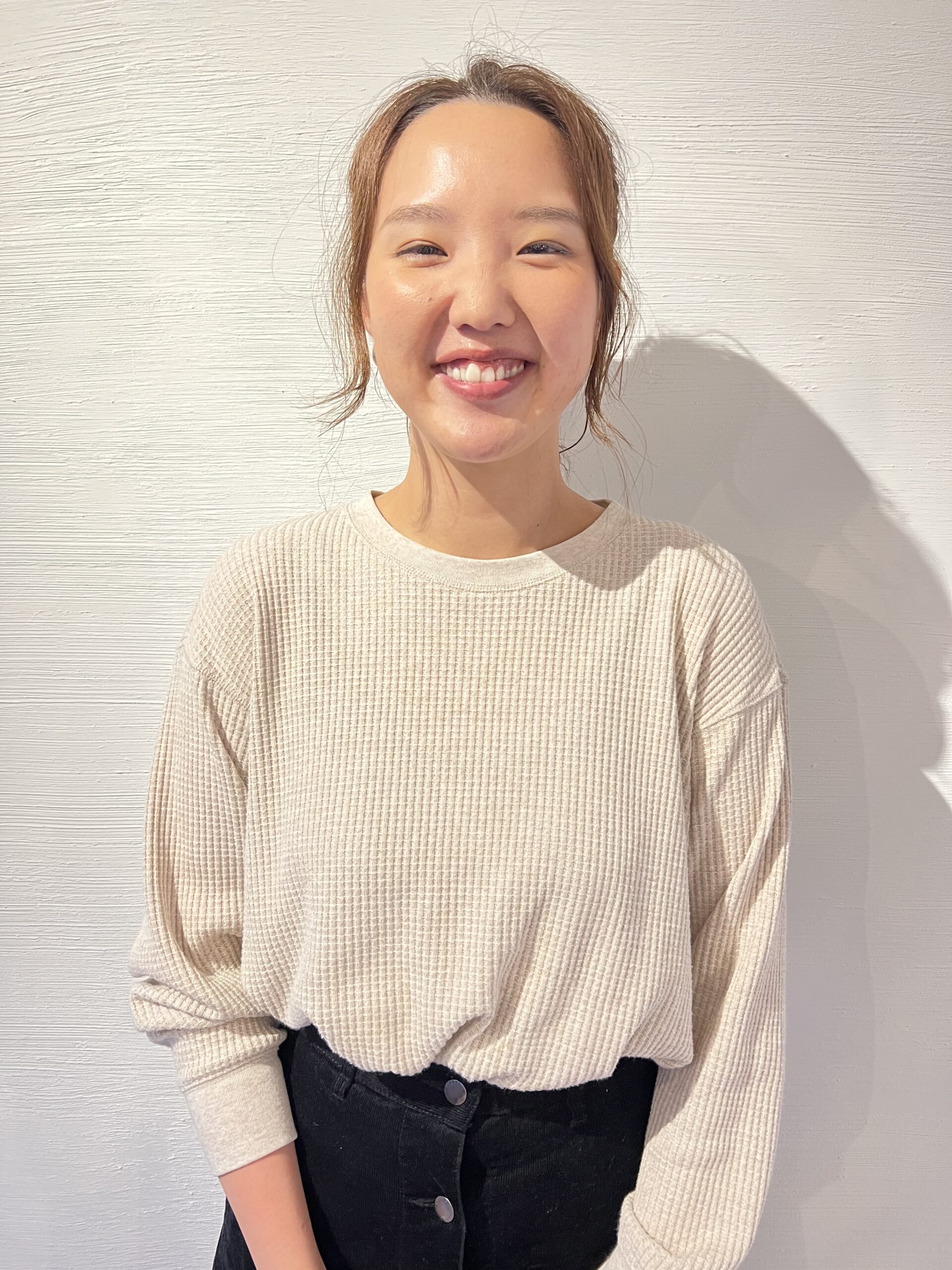 アシスタント 嘉手納英恵